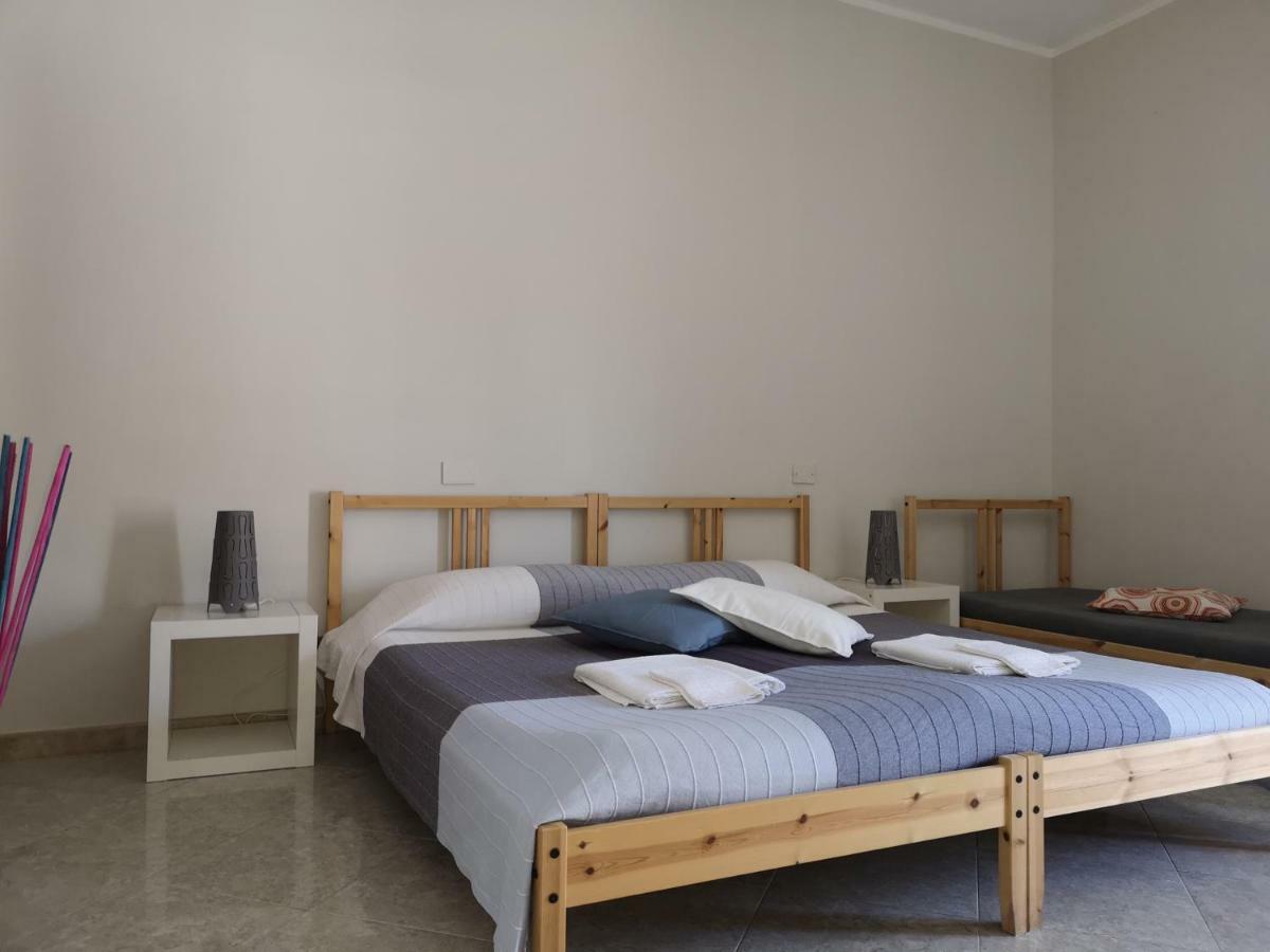 "Dint E Viche E Napule" Guest House Неаполь Экстерьер фото