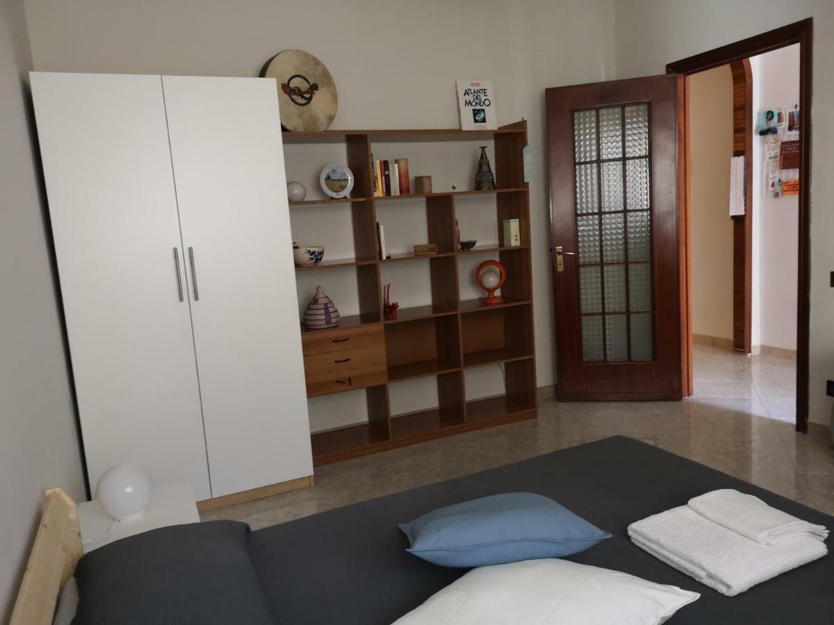 "Dint E Viche E Napule" Guest House Неаполь Экстерьер фото