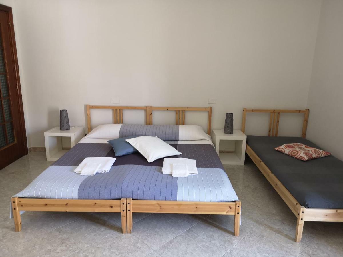 "Dint E Viche E Napule" Guest House Неаполь Экстерьер фото